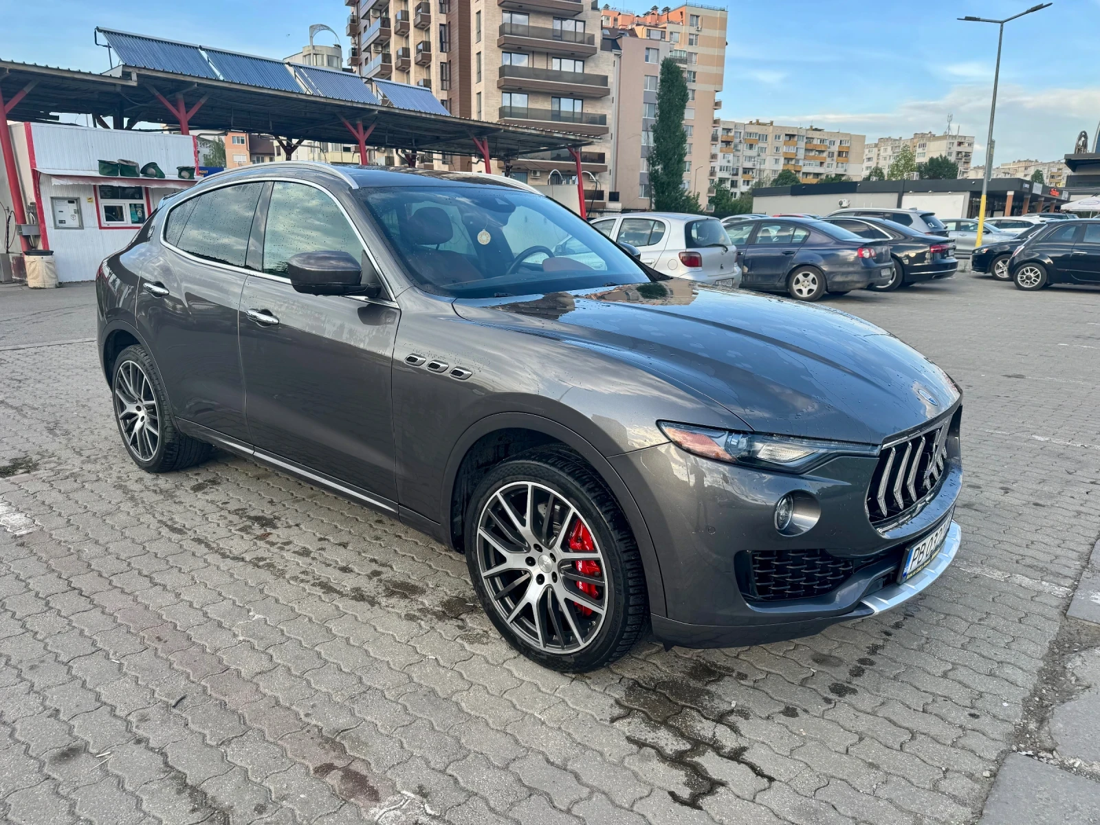 Maserati Levante 424 hp, снимка 4 - Автомобили и джипове - 54443873