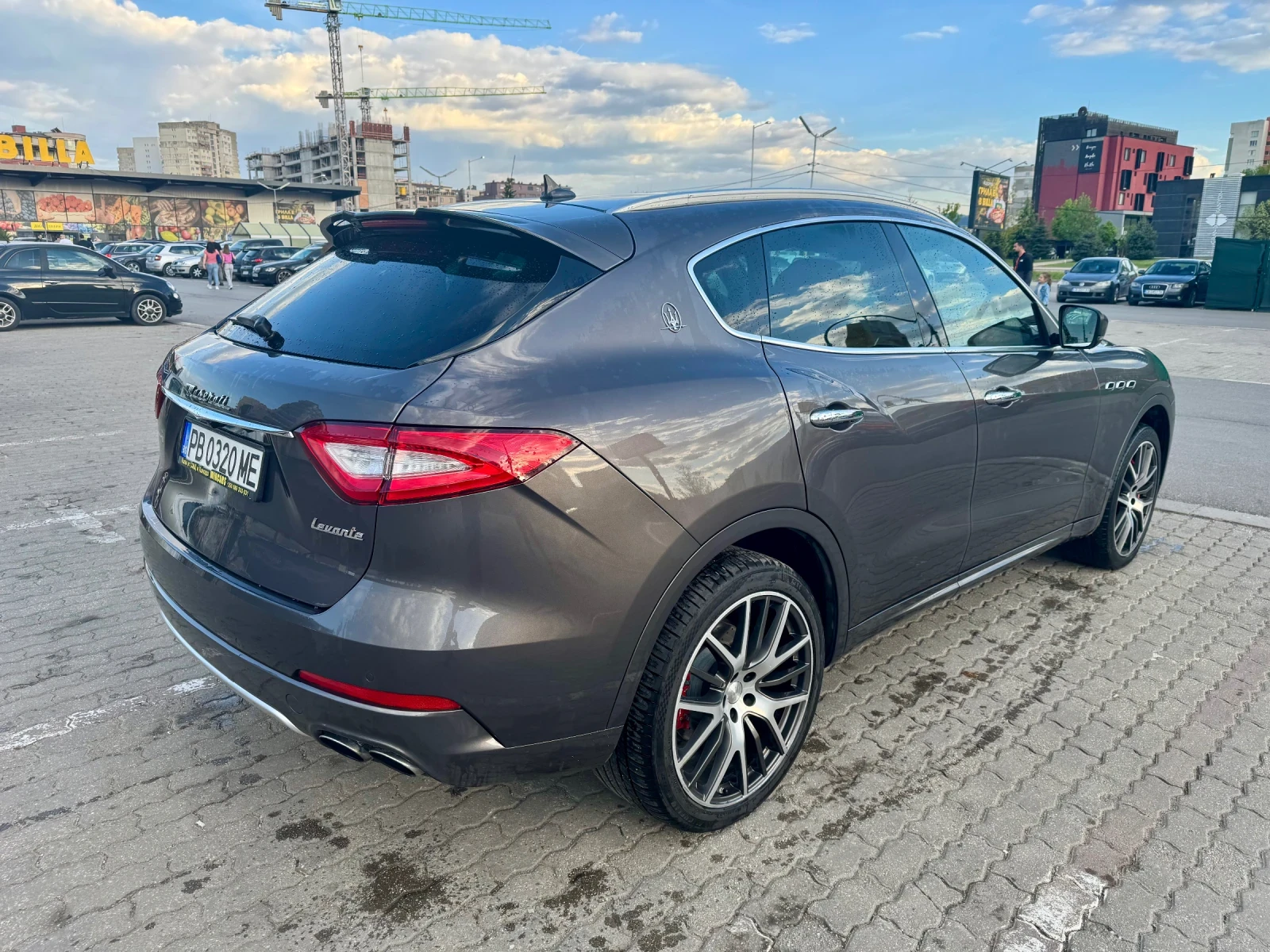 Maserati Levante 424 hp, снимка 6 - Автомобили и джипове - 54443873