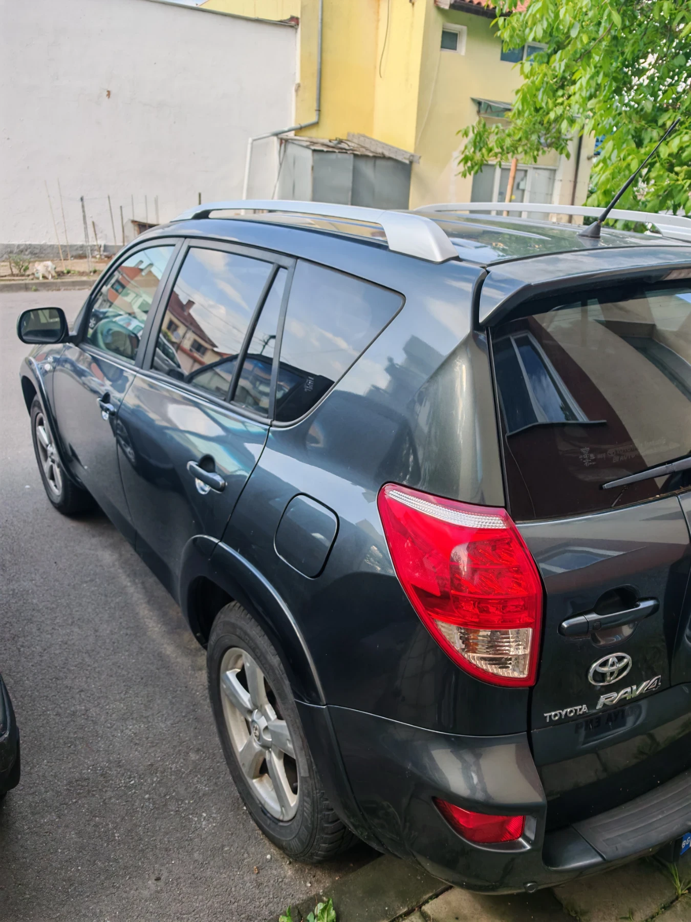 Toyota Rav4, снимка 5 - Автомобили и джипове - 54653427