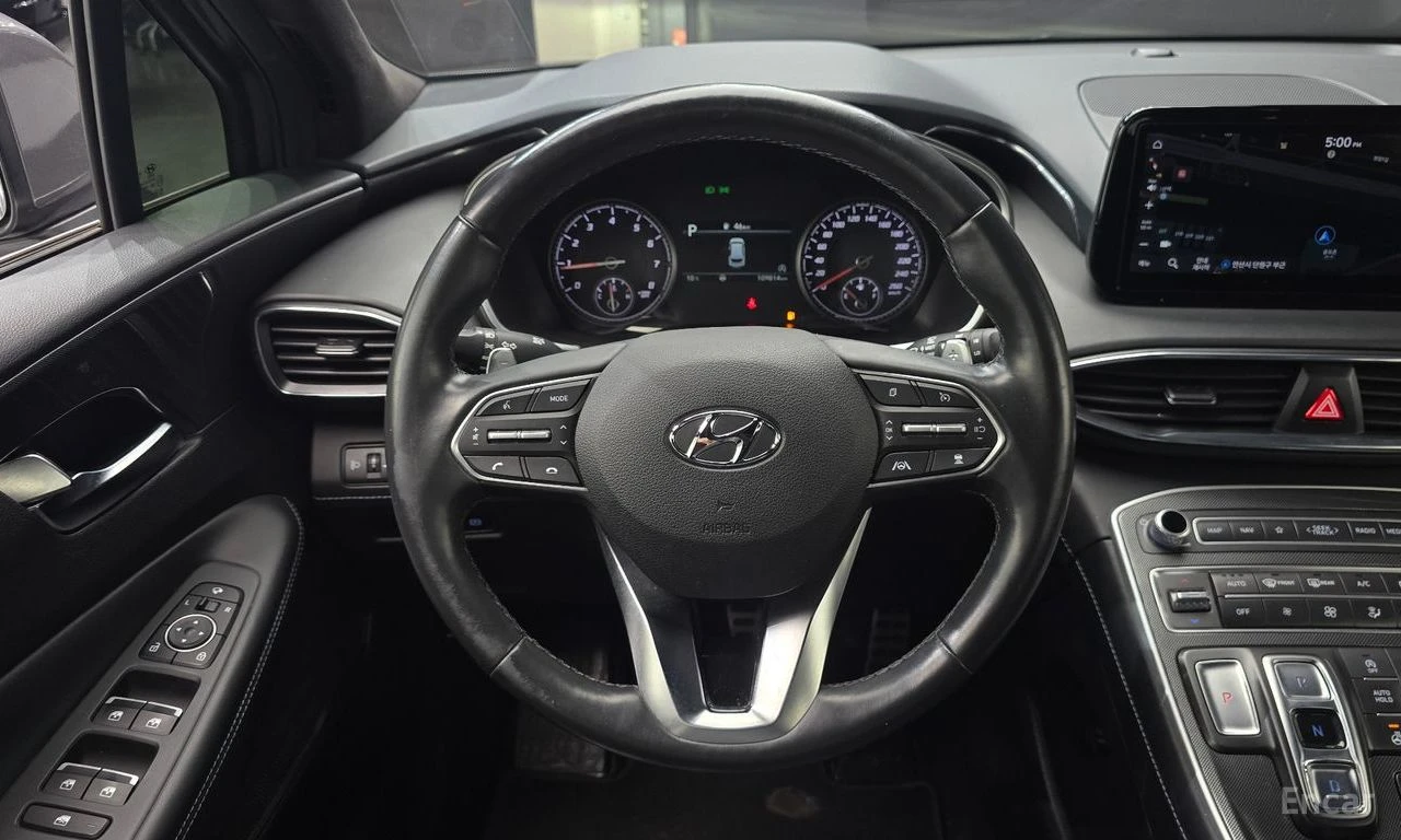 Hyundai Santa fe 2.5T* PRESTIGE* DISTRONIC* LANE ASS* ОБДУХВАНЕ, снимка 11 - Автомобили и джипове - 55234560