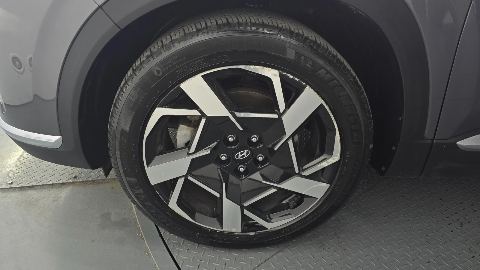 Hyundai Santa fe 2.5T* PRESTIGE* DISTRONIC* LANE ASS* ОБДУХВАНЕ, снимка 5 - Автомобили и джипове - 55234560