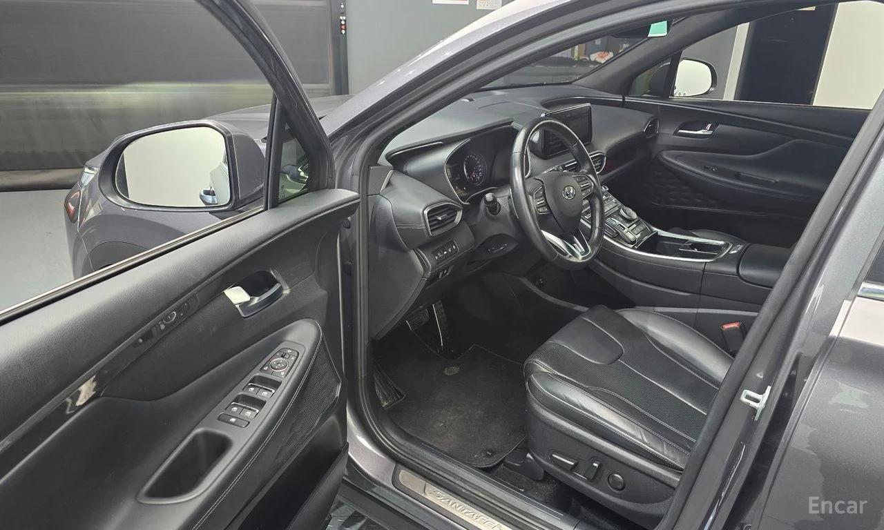 Hyundai Santa fe 2.5T* PRESTIGE* DISTRONIC* LANE ASS* ОБДУХВАНЕ, снимка 7 - Автомобили и джипове - 55234560