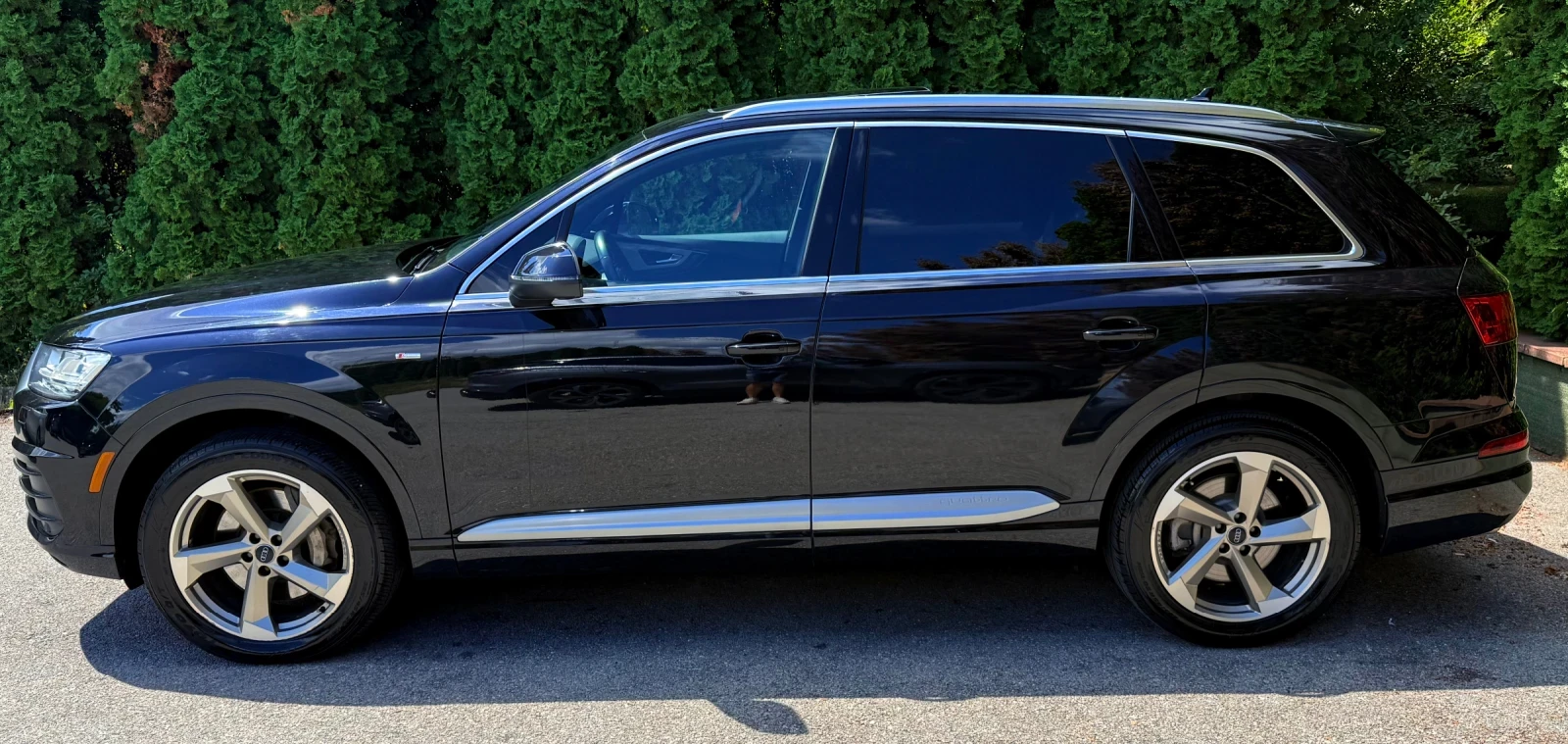 Audi Q7 ТFSI/S-Line/BOSE/Pano/Keyless/Climaseat/6+ 1, снимка 4 - Автомобили и джипове - 55418134