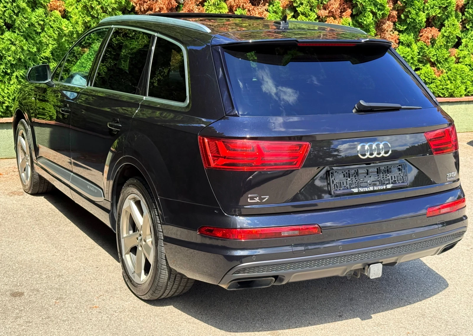 Audi Q7 ТFSI/S-Line/BOSE/Pano/Keyless/Climaseat/6+ 1, снимка 13 - Автомобили и джипове - 55418134