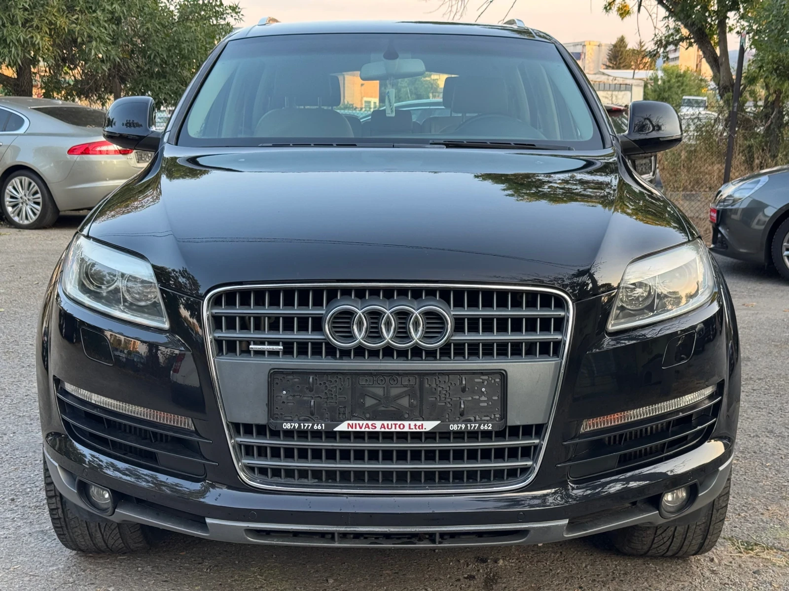 Audi Q7 Топ състояние!, снимка 2 - Автомобили и джипове - 55754803