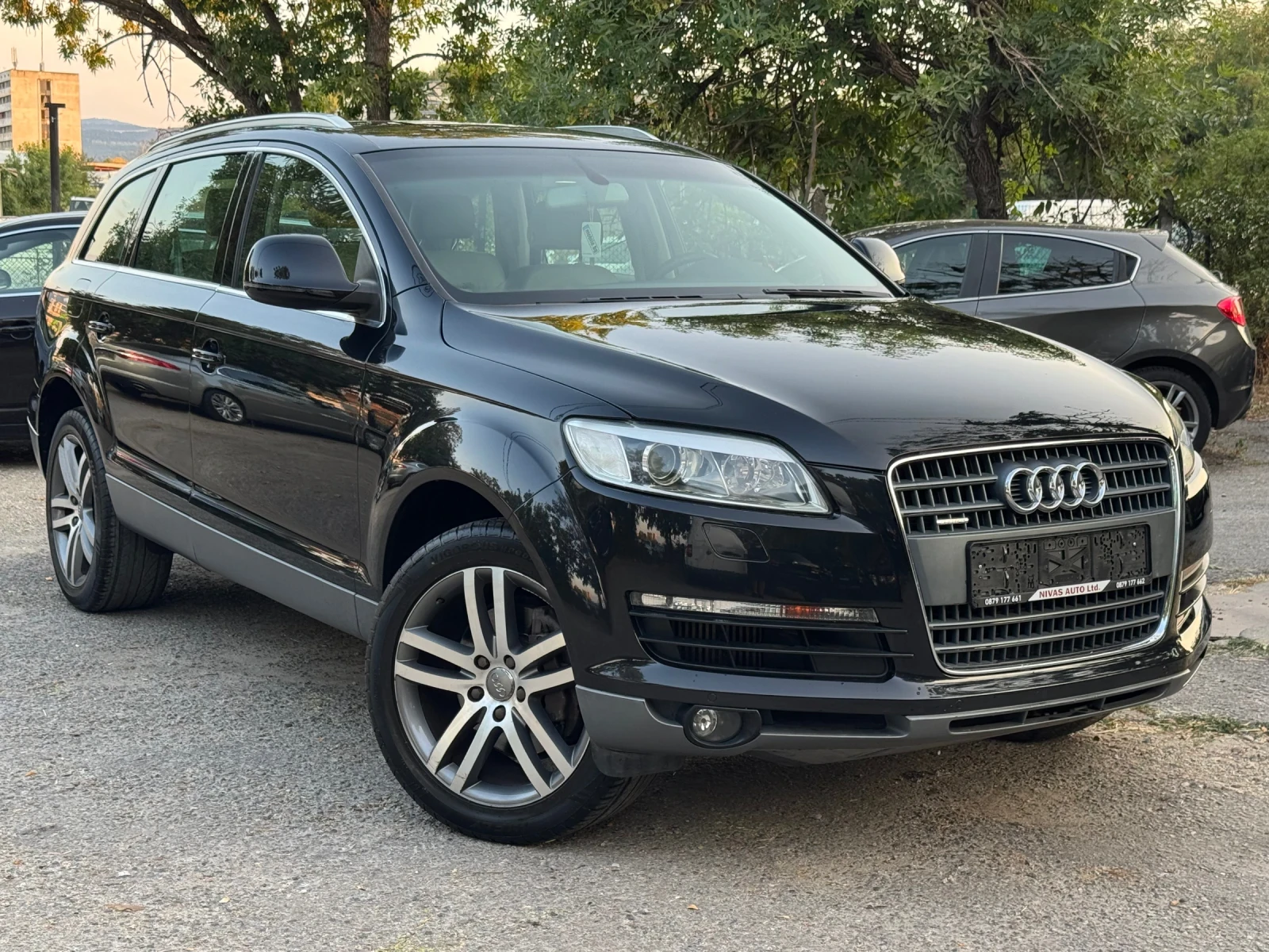 Audi Q7 Топ състояние!
