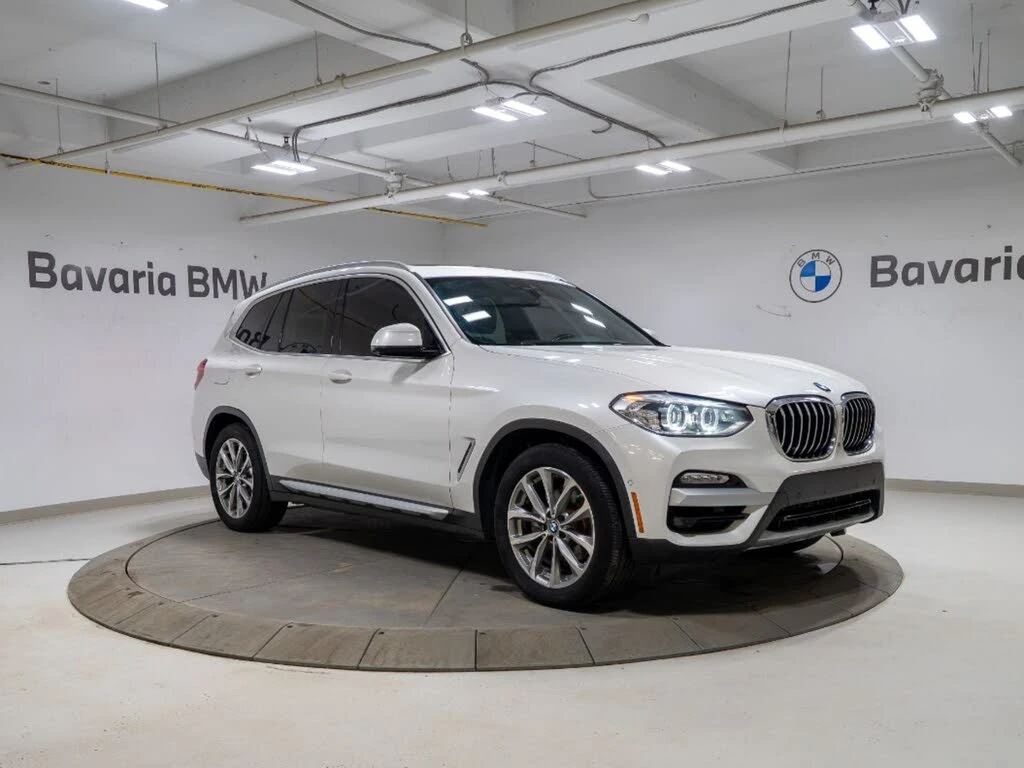 BMW X3 xDrive30i * 360 * ОБДУХ * ПАНО * HARMAN KARDON, снимка 2 - Автомобили и джипове - 55987594