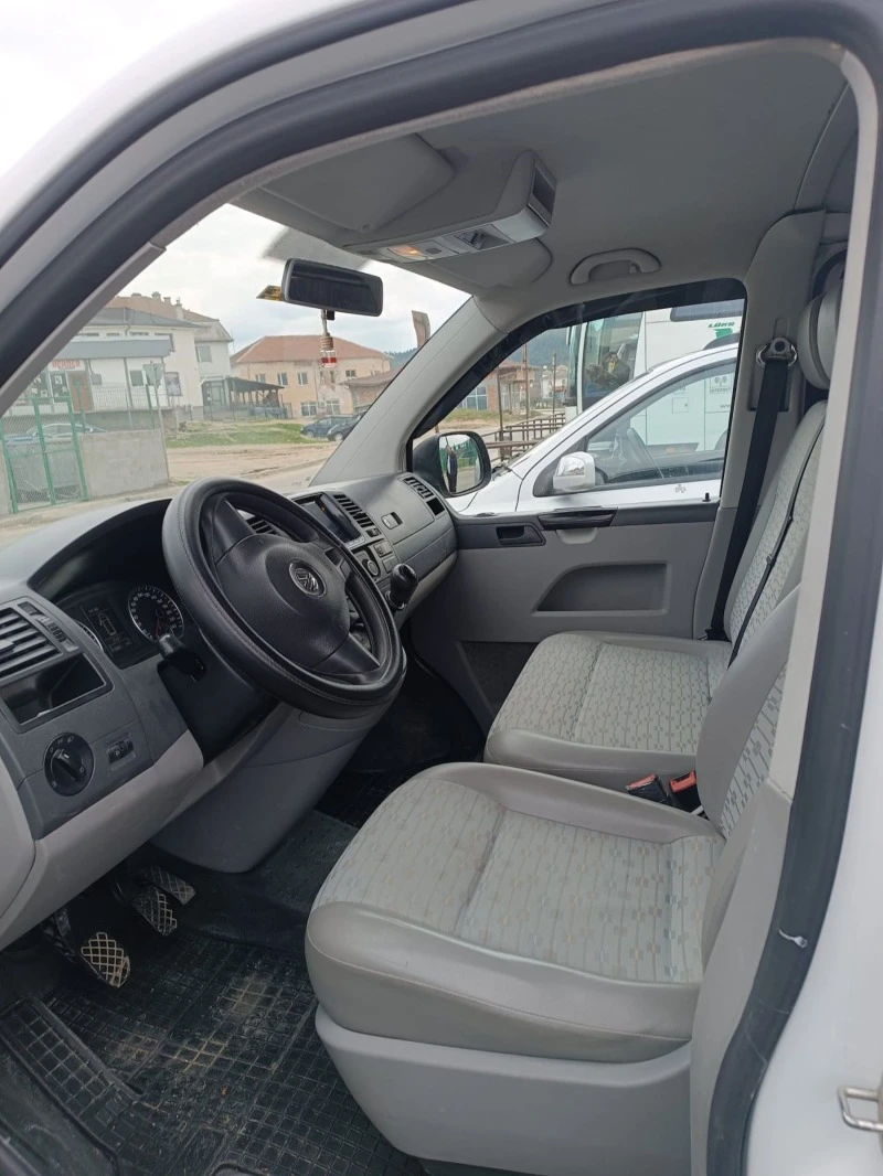 VW Transporter, снимка 12 - Бусове и автобуси - 47628379