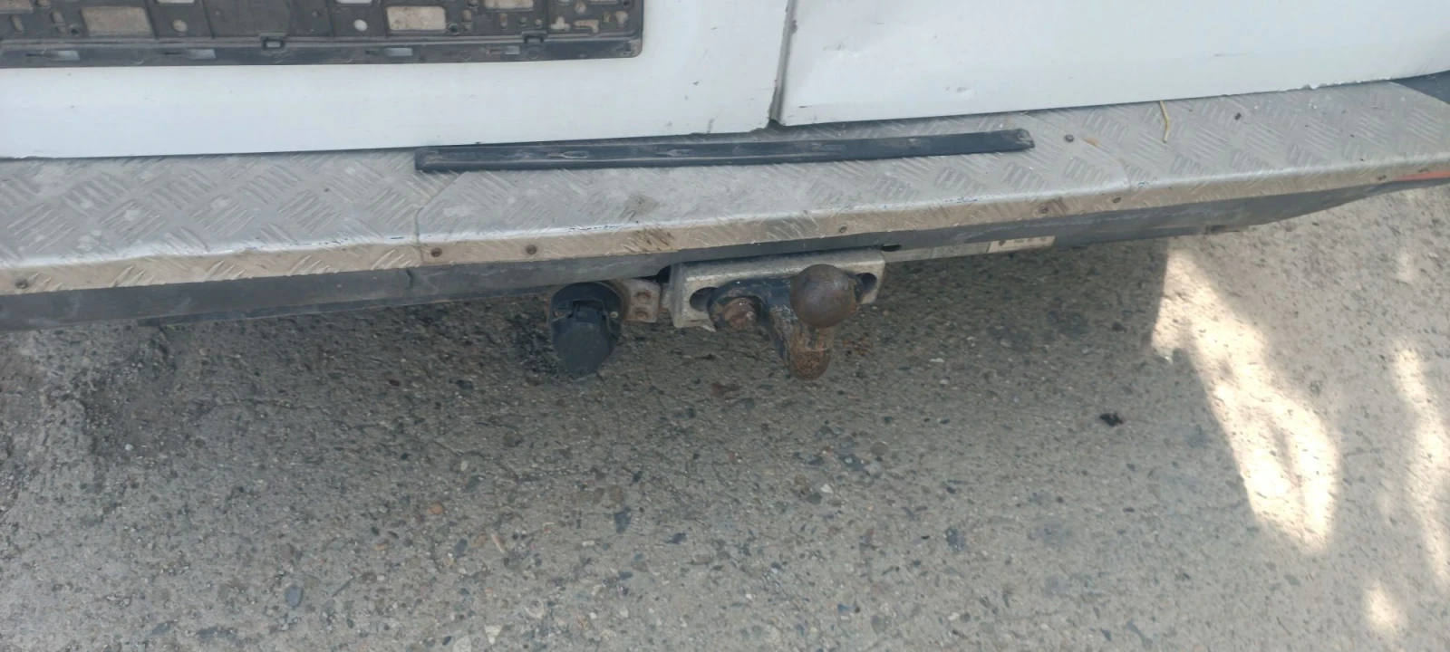 Renault Trafic 1.9DCI скорости , снимка 11 - Бусове и автобуси - 56388925