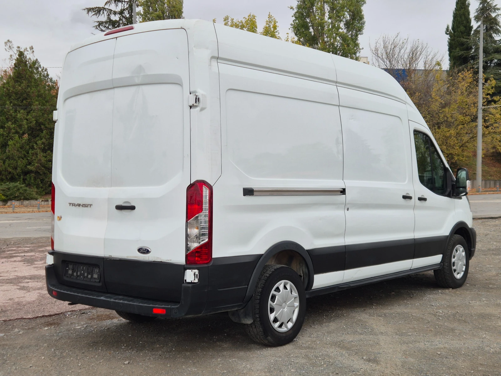 Ford Transit 2.0d 170кс, снимка 5 - Бусове и автобуси - 56744809