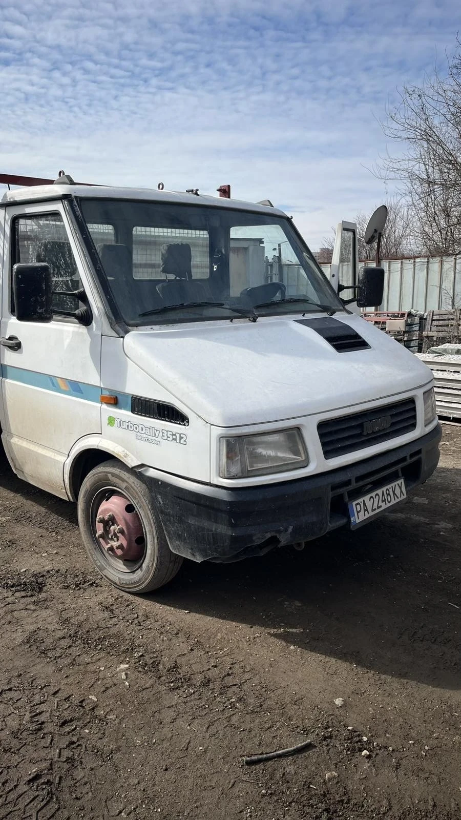 Iveco 35-12 Бордови, снимка 4 - Камиони - 54691112