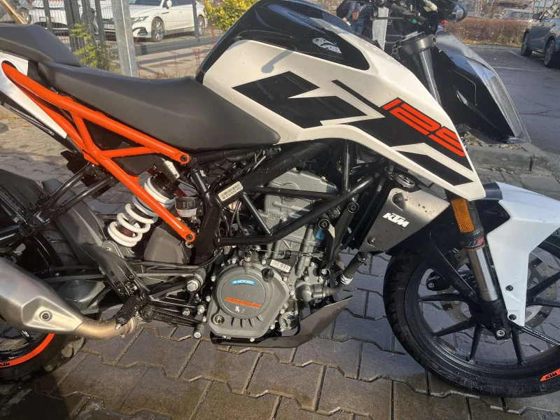 Ktm Duke 125cc , снимка 5 - Мотоциклети и мототехника - 52874614