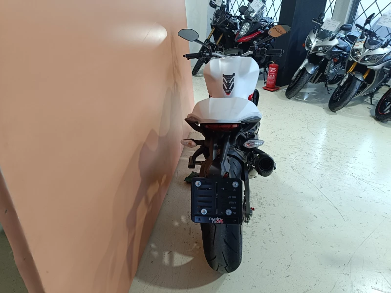 Ducati Monster 821, снимка 4 - Мотоциклети и мототехника - 52883174
