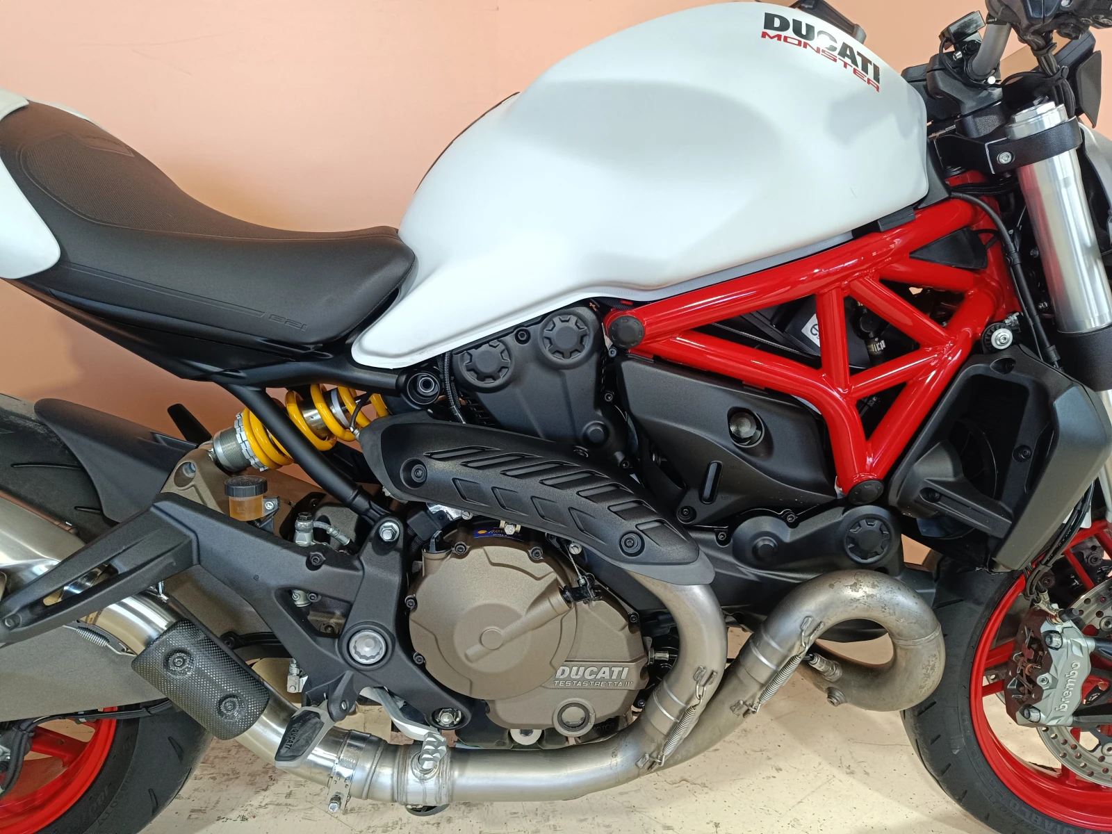 Ducati Monster 821 - изображение 7