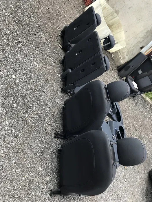 Салон за Мини Купър Кънтримен Mini Cooper Countrymen 2011-2021 година, снимка 7 - Части - 56140139