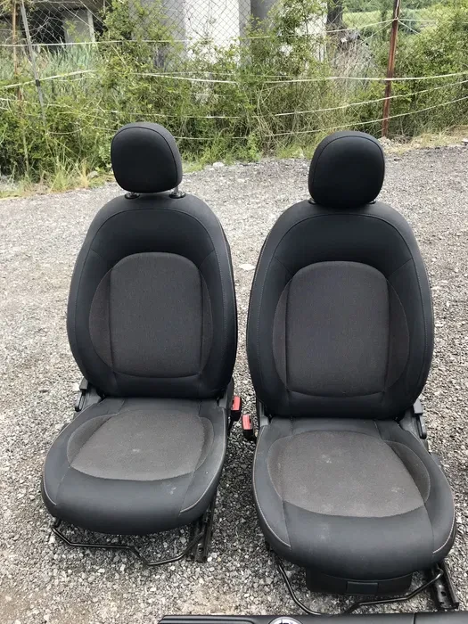 Салон за Мини Купър Кънтримен Mini Cooper Countrymen 2011-2021 година, снимка 2 - Части - 56140139