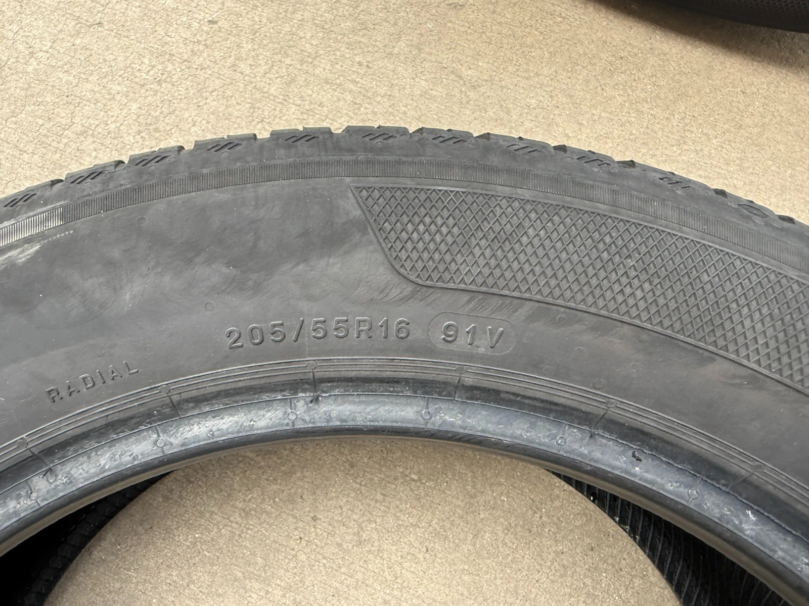 Гуми Летни 205/55R16, снимка 8 - Гуми и джанти - 53987482