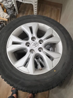 ���� � ������ 205/65R16 �� Toyota Yaris Cross | Mobile.bg � ����� ������ 2