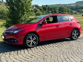 Toyota Auris 1.6LUNA petrol, снимка 1