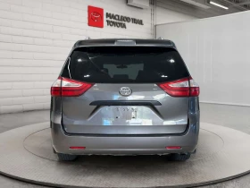 Toyota Sienna, снимка 4