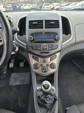 Chevrolet Aveo 1.2 BENZ/GAS, снимка 11