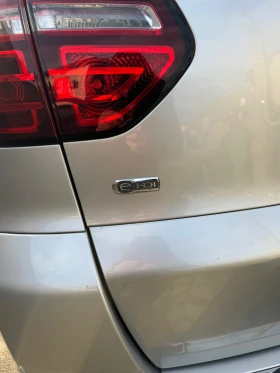 Citroen C4 Picasso 1.6 e-hdi 78 Хил АВТОМАТ , снимка 14