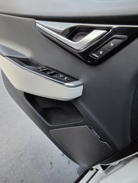 Kia EV6 GT-Line AWD  77.4 kWh Термопомпа , ГАРАНЦИЯ 2029 - 39999 € / 78231.24 лв. - 17990893 12