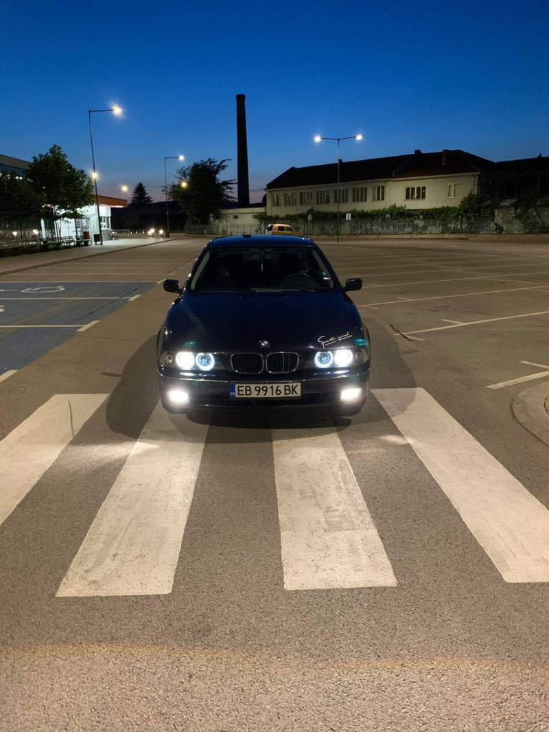 BMW 520 E39, снимка 1 - Автомобили и джипове - 46091291