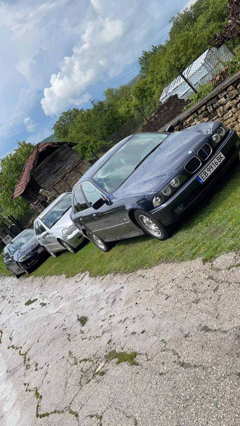 BMW 520 E39, снимка 4 - Автомобили и джипове - 46091291