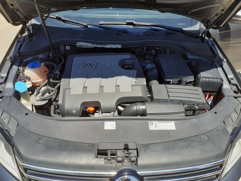 VW Passat 1.6 tdi BlueMotion, снимка 7 - Автомобили и джипове - 46214603