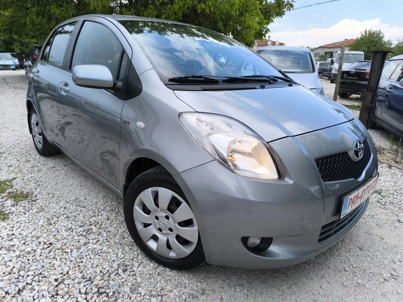 Toyota Yaris 1.3бензин, снимка 3 - Автомобили и джипове - 47272887