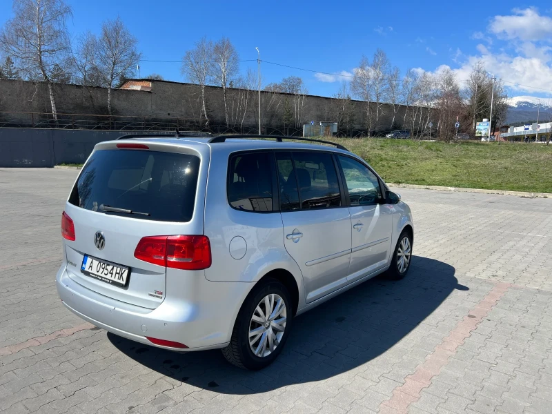 VW Touran 1.4 tsi, снимка 5 - Автомобили и джипове - 47371640