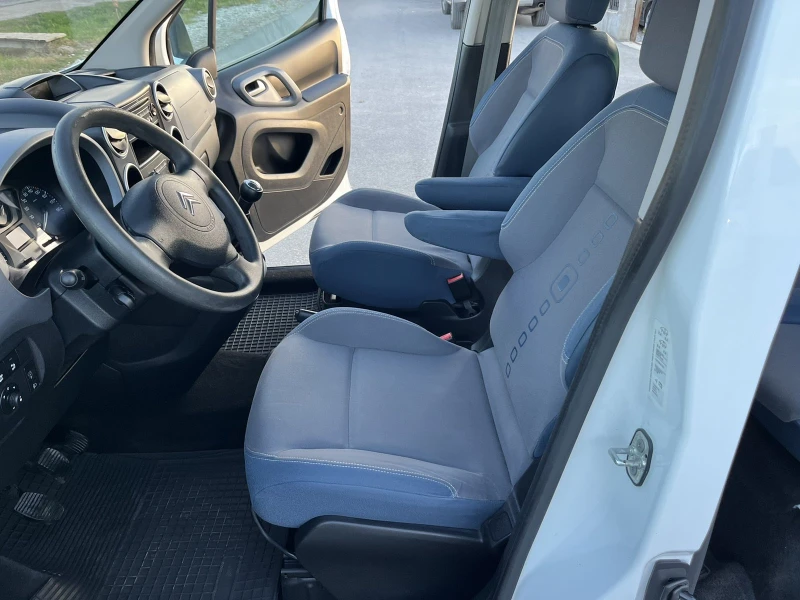 Citroen Berlingo 1.6I 90кс EURO 4 123 000км КЛИМАТИК MULTISPACE, снимка 8 - Автомобили и джипове - 47539158