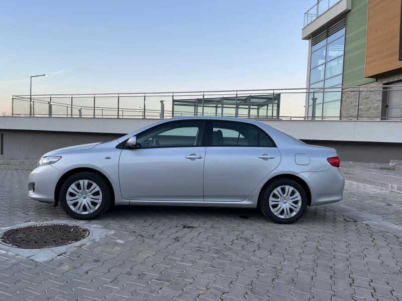 Toyota Corolla 1.6 LPG, снимка 4 - Автомобили и джипове - 48882843