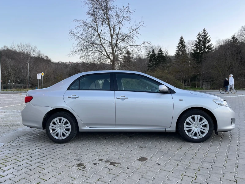 Toyota Corolla 1.6 LPG, снимка 5 - Автомобили и джипове - 48882843