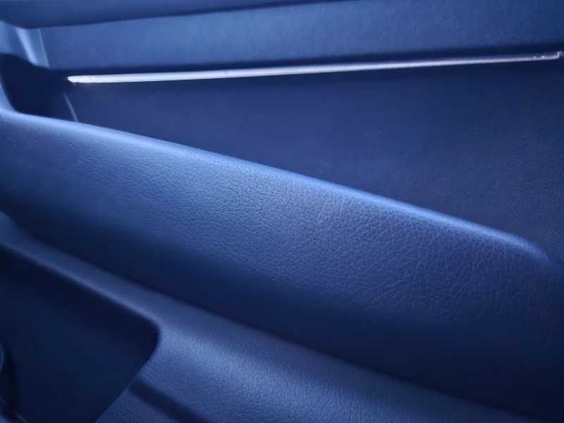 Audi A6 Комби, снимка 4 - Автомобили и джипове - 52727407