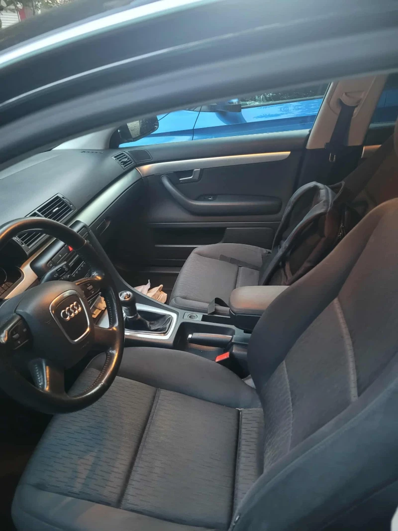 Audi A4 TDI 140 КОНЯ, снимка 4 - Автомобили и джипове - 52419725
