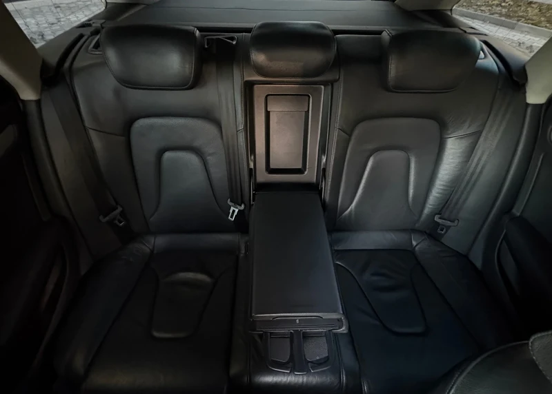 Audi A4 3.0TDI* 6ZF* Подгрев* Обдухване* HighBeam* 19 * , снимка 12 - Автомобили и джипове - 52752878