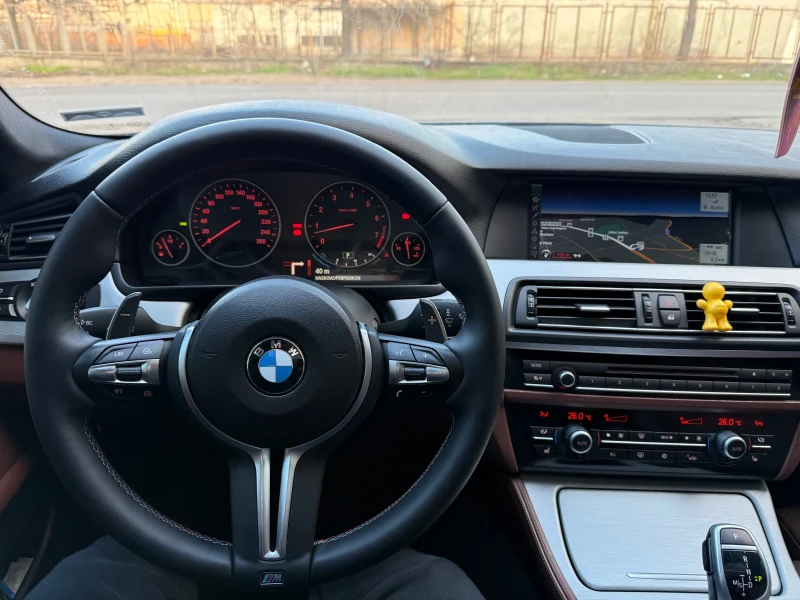 BMW 530 Executive package, 8 степенната ZF кутия , КАСКО, снимка 11 - Автомобили и джипове - 52979948