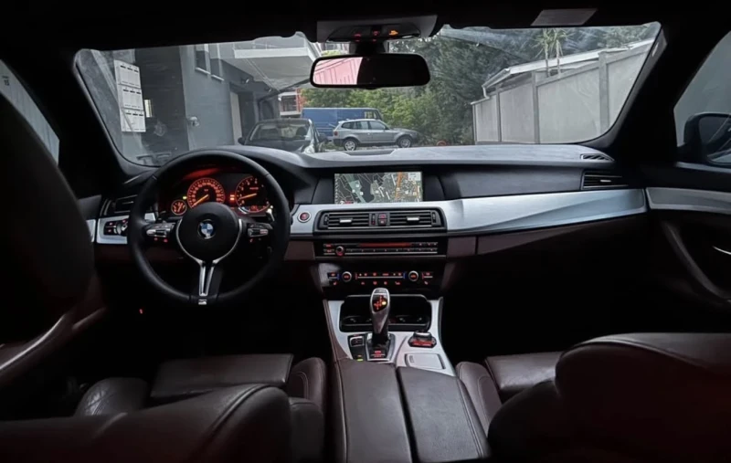 BMW 530 Executive package, 8 степенната ZF кутия , КАСКО, снимка 8 - Автомобили и джипове - 52861396