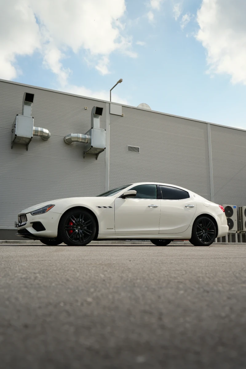 Maserati Ghibli Maserati Ghibli Granlusso Trofeo 2019г, снимка 8 - Автомобили и джипове - 52892175