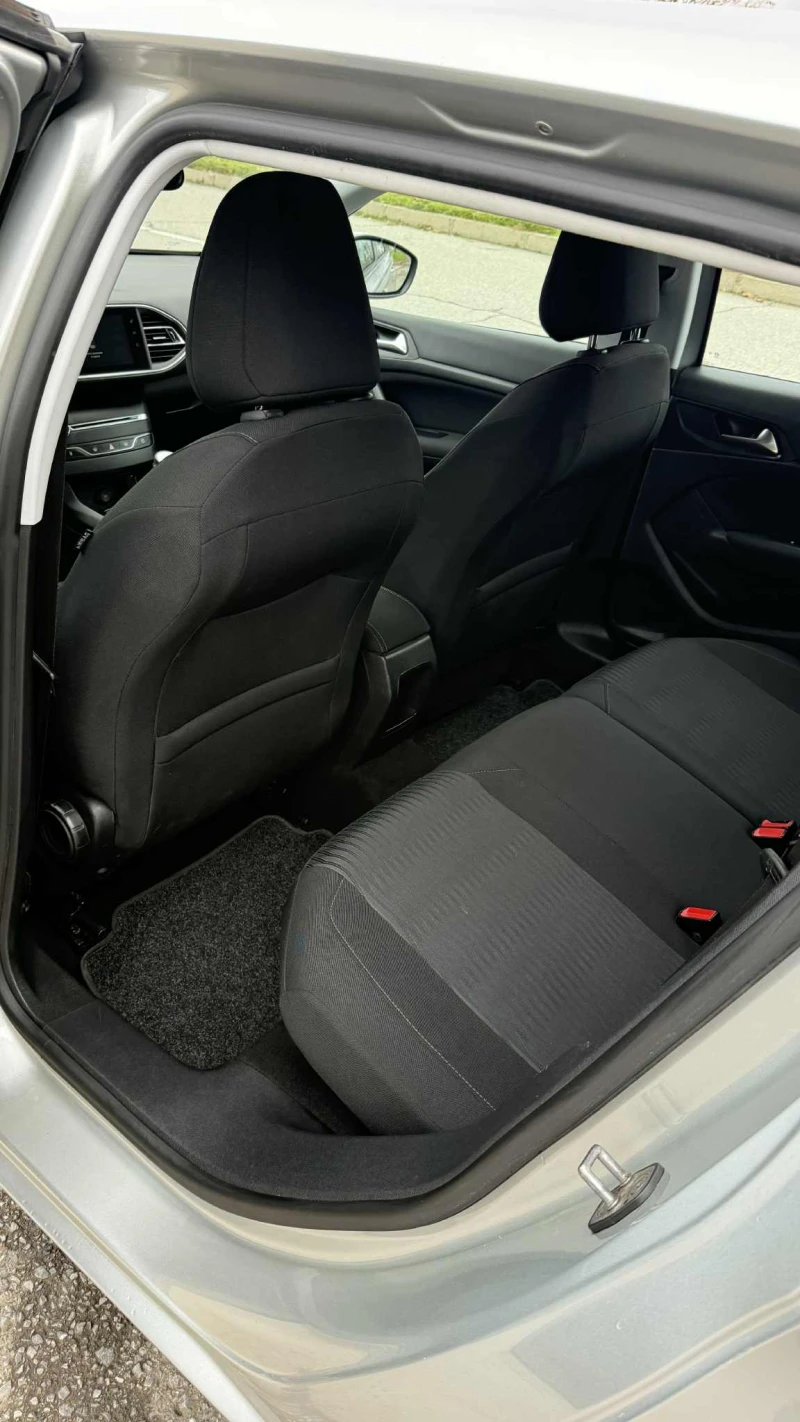 Peugeot 308 1.6HDI SW * ПЕРФЕКТЕН* , снимка 10 - Автомобили и джипове - 52904658