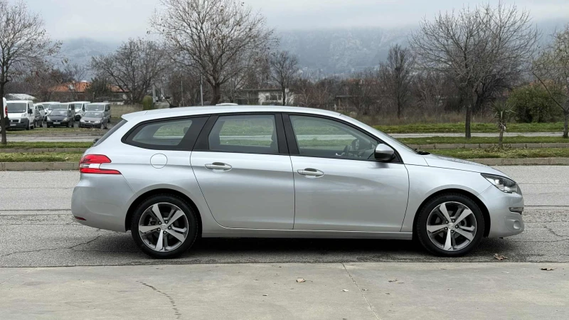 Peugeot 308 1.6HDI SW * ПЕРФЕКТЕН* , снимка 6 - Автомобили и джипове - 52904658