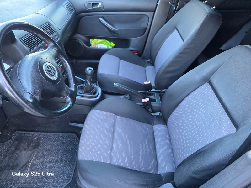 VW Golf 1.9TDI 101HP, снимка 13 - Автомобили и джипове - 52948510