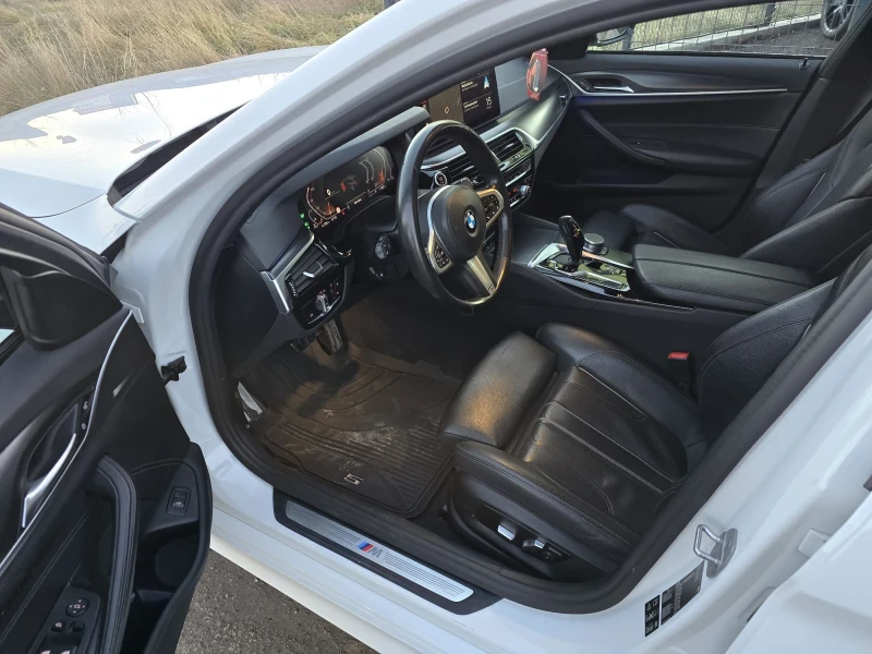 BMW 520 MSPORT/XDR/LCI, снимка 7 - Автомобили и джипове - 53112093