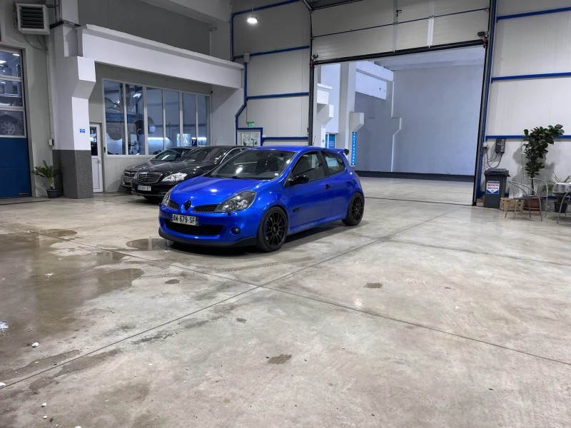 Renault Clio RS 197, снимка 5 - Автомобили и джипове - 53205335