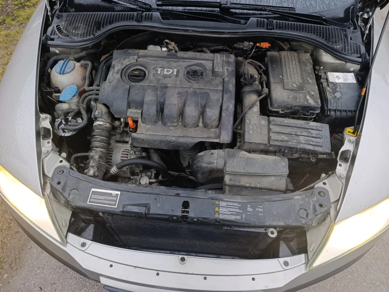 Skoda Octavia, снимка 15 - Автомобили и джипове - 53393491