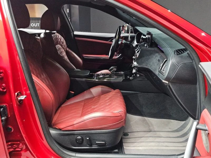Kia Stinger 3.3 Automatic, снимка 7 - Автомобили и джипове - 55587583