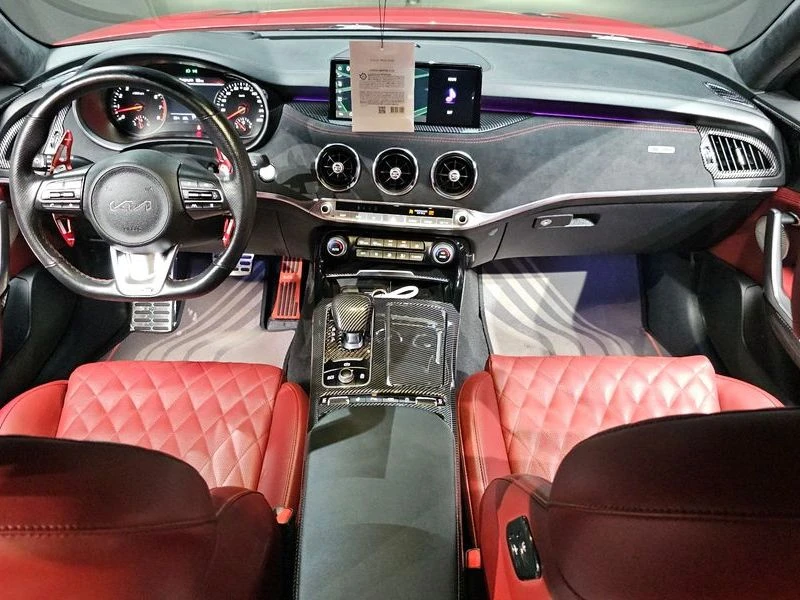 Kia Stinger 3.3 Automatic, снимка 8 - Автомобили и джипове - 55587583