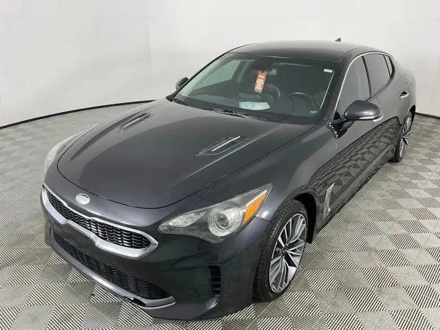 Kia Stinger, снимка 3 - Автомобили и джипове - 55734856
